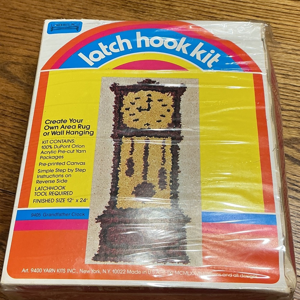 Vintage Yarn Kits Inc Latch Hook Rug/Wall Hanging Kit #9405 Grandfather Clock